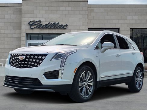 New 2025 Cadillac XT5 Premium Luxury w/ LPO, Floor Liner Package image 6