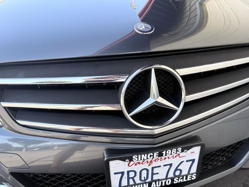 Used 2013 Mercedes-Benz C 250 Sedan image 23
