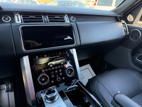 Used 2022 Land Rover Range Rover Westminster Edition image 32