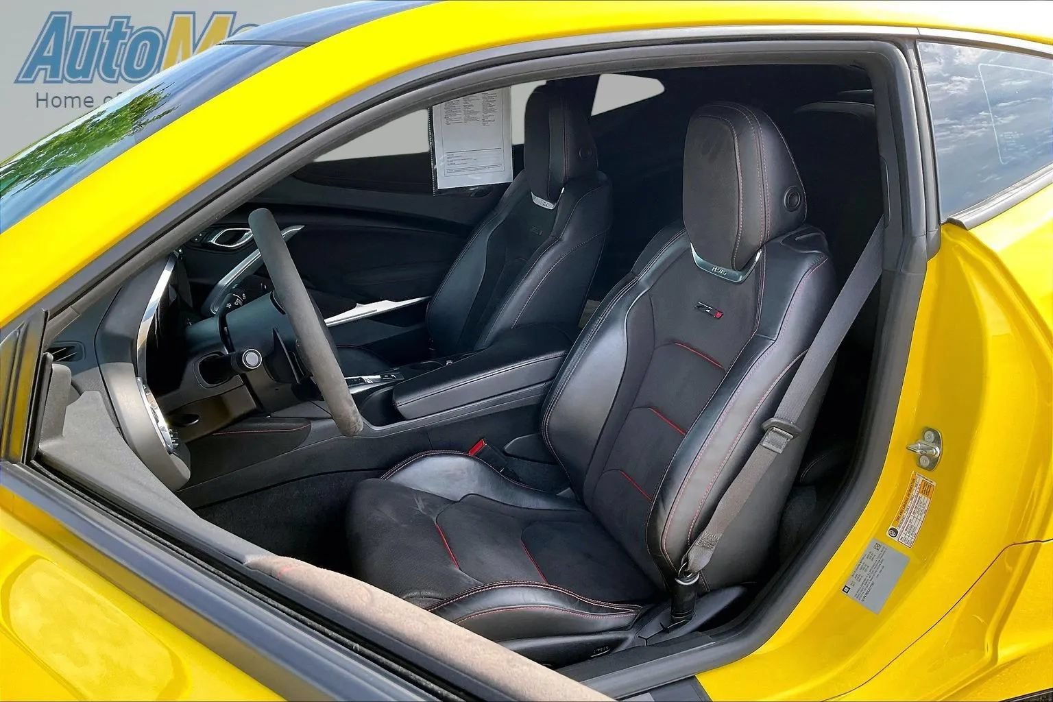Used 2018 Chevrolet Camaro ZL1 RWD image 25