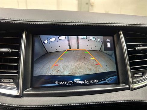 Used 2023 INFINITI QX50 Luxe image 18