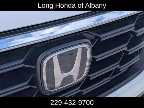 Used 2025 Honda CR-V LX image 4