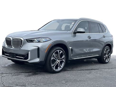 Used 2026 BMW X5 xDrive40i image 24