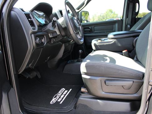 Used 2024 RAM 3500 Tradesman w/ Towing Technology Group AWD/4WD image 14