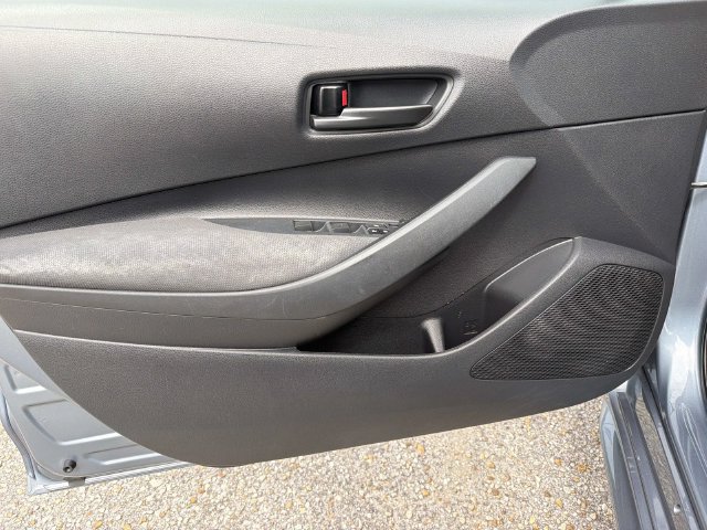 Used 2023 Toyota Corolla LE FWD image 15