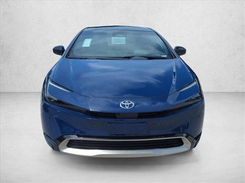New 2026 Toyota Prius Plug-In Hybrid FWD image 2