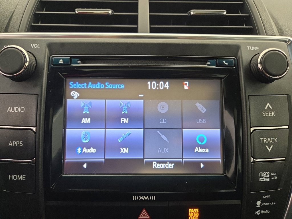 Used 2016 Toyota Camry SE FWD image 34