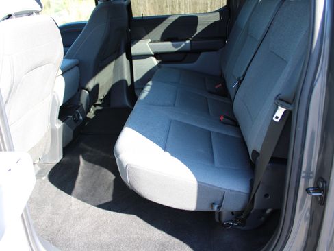 Used 2025 Ford F150 XLT w/ Equipment Group 301A Standard image 13