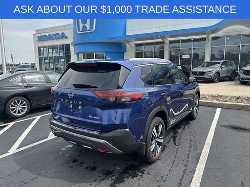 Used 2023 Nissan Rogue SL image 7