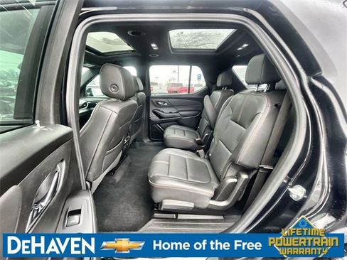 Used 2023 Chevrolet Traverse RS AWD/4WD image 25
