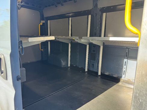 Used 2019 RAM ProMaster 2500 FWD image 9