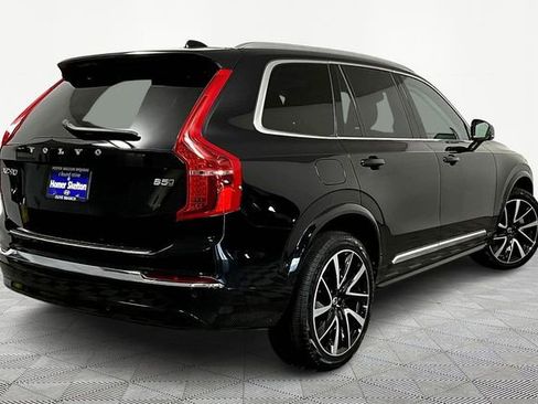 Used 2024 Volvo XC90 B5 Plus image 12