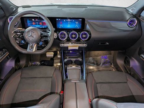 New 2026 Mercedes-Benz GLA 35 AMG 4MATIC image 16