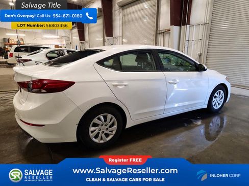 Used 2018 Hyundai Elantra SE FWD image 4