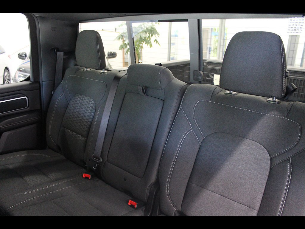 Used 2025 RAM 1500 Big Horn AWD/4WD image 17