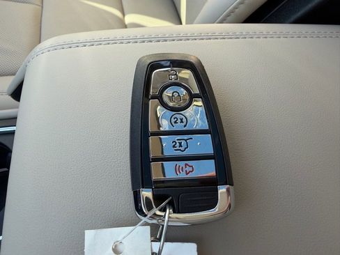 New 2026 Lincoln Corsair Grand Touring image 36