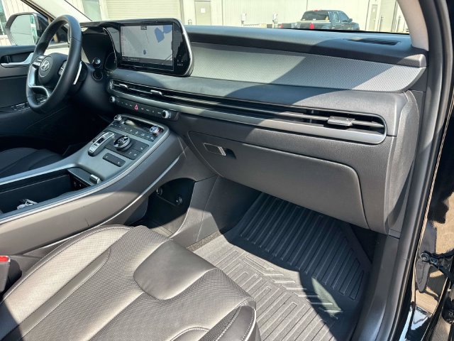 Used 2025 Hyundai Palisade XRT FWD image 17