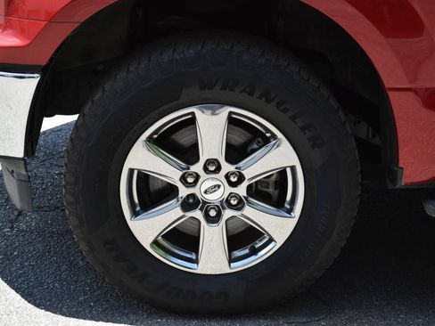 Used 2020 Ford F150 XLT w/ Equipment Group 302A Luxury AWD/4WD image 11