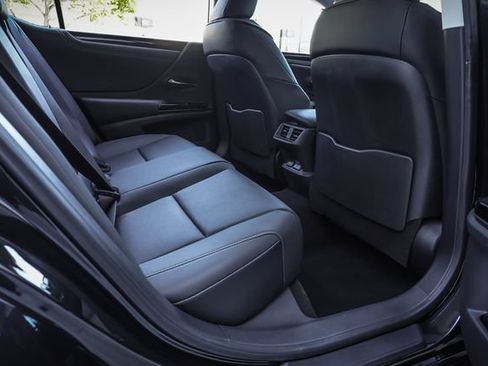 Used 2025 Lexus ES 350 FWD image 22