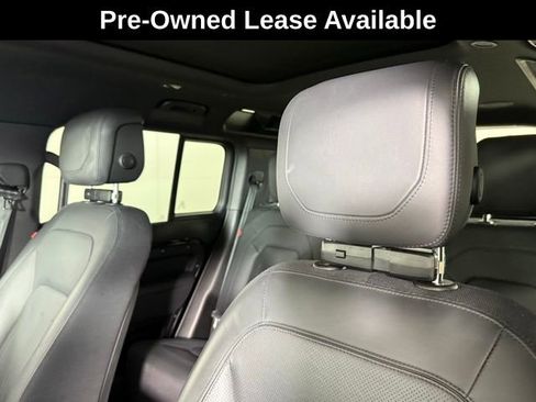 Used 2023 Land Rover Defender 110 X image 16