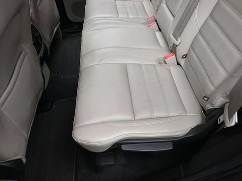Used 2017 Ford Escape Titanium FWD image 21