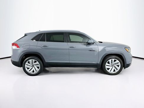 Used 2020 Volkswagen Atlas Cross Sport SE FWD image 10
