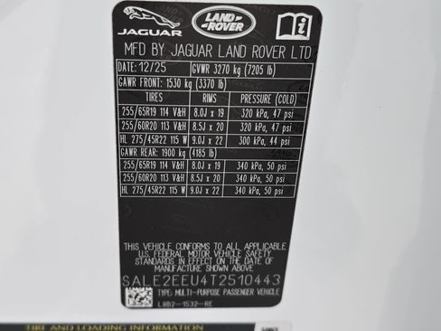 New 2026 Land Rover Defender 110 X-Dynamic SE AWD/4WD image 35