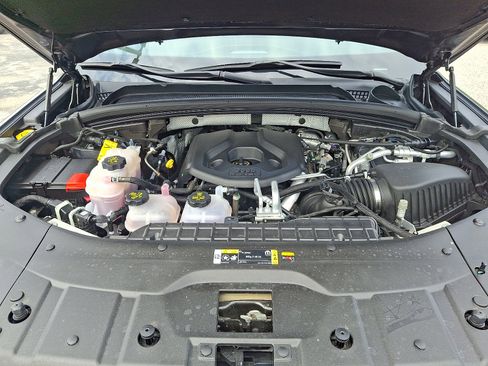 Certified 2024 Jeep Grand Cherokee Overland w/ Trailer Tow Package image 30