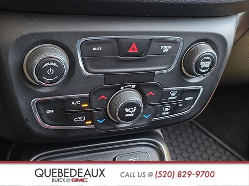 Used 2019 Jeep Compass Trailhawk AWD/4WD image 19