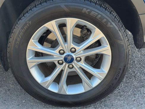 Used 2019 Ford Escape S FWD image 34