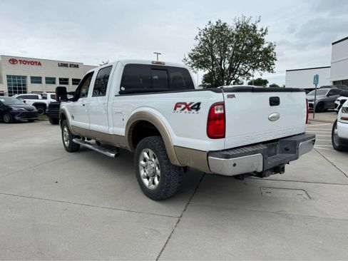Used 2012 Ford F250 Lariat w/ FX4 Off Road Pkg AWD/4WD image 2