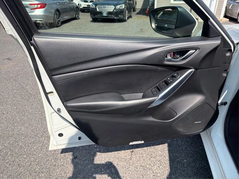 Used 2015 MAZDA MAZDA6 Touring w/ Touring Technology Package FWD image 23