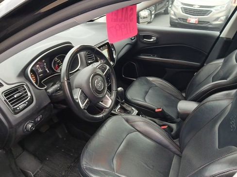 Used 2017 Jeep Compass Limited w/ Navigation Group image 8