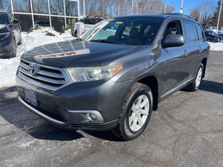 Used 2012 Toyota Highlander 4WD w/ Tech Pkg video 1