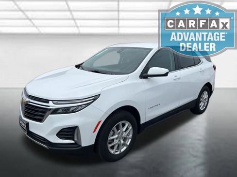 Certified 2024 Chevrolet Equinox LT AWD/4WD image 2