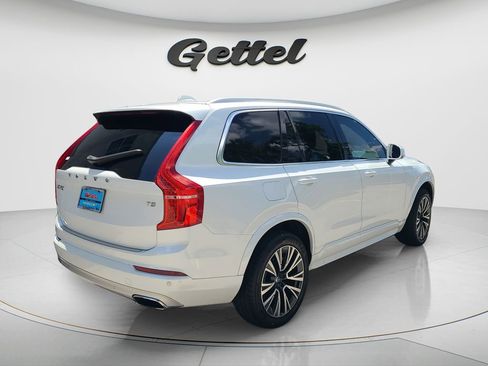 Used 2020 Volvo XC90 T5 Momentum w/ Protection Package Premier FWD image 5
