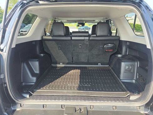 Used 2023 Toyota 4Runner TRD Off-Road Premium w/ Moonroof Package AWD/4WD image 14