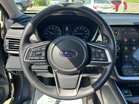 Used 2024 Subaru Outback Premium AWD/4WD image 24