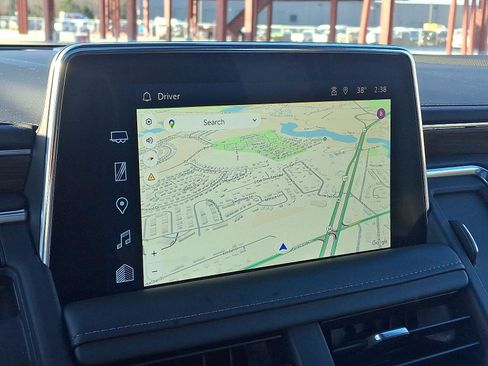 Used 2023 Chevrolet Tahoe Z71 w/ Z71 Off-Road Package image 18