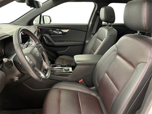 Used 2022 Chevrolet Blazer RS w/ Enhanced Convenience Package image 12
