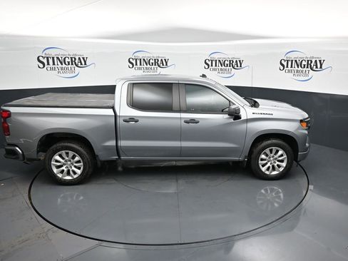 Used 2023 Chevrolet Silverado 1500 Custom image 16