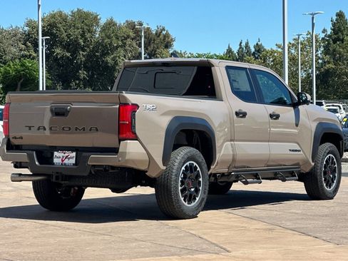 New 2026 Toyota Tacoma TRD Off-Road AWD/4WD image 4