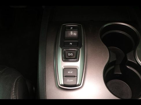 Used 2021 Honda Pilot EX-L image 22