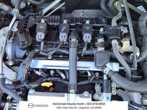 Used 2023 Nissan Kicks SR w/ SR Premium Package FWD image 15