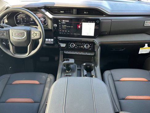 New 2026 GMC Sierra 1500 AT4 w/ AT4 Premium Package AWD/4WD image 10