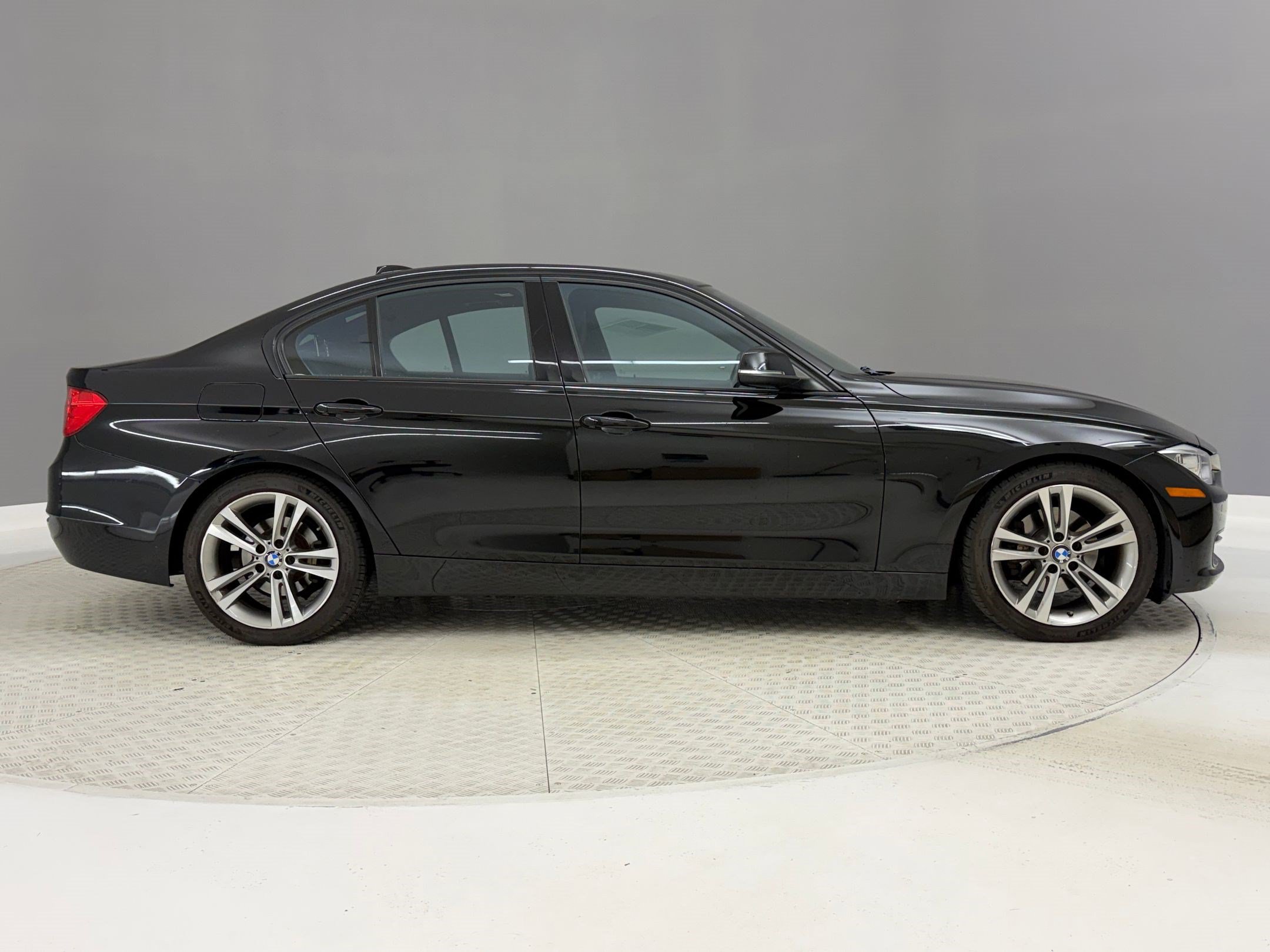Used 2014 BMW 328i Sedan RWD image 8