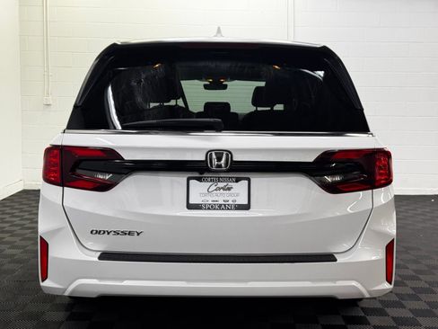 Used 2025 Honda Odyssey EX-L image 6