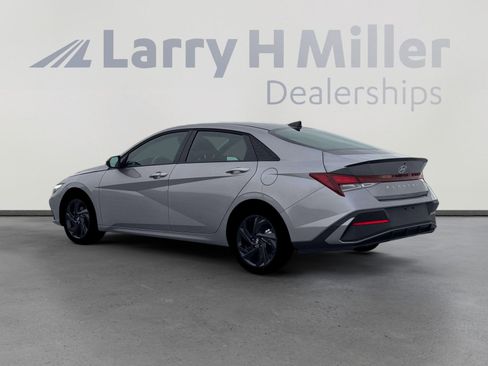 New 2026 Hyundai Elantra Sport image 4