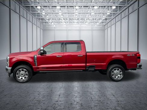 Used 2025 Ford F250 Lariat w/ Chrome Package AWD/4WD image 7