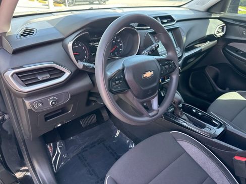 Certified 2023 Chevrolet TrailBlazer LS image 10